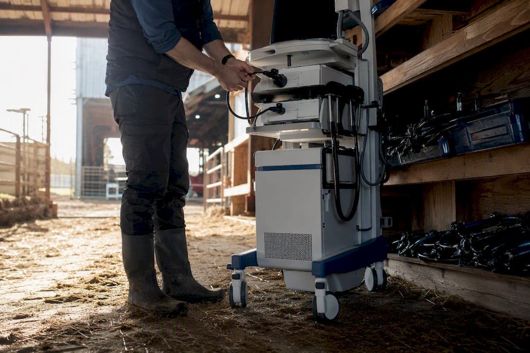 The Large Animal Endoscopy Carts Worth Ordering This Year